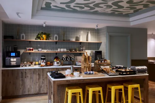 Aparthotel Adagio Paris Buttes-Chaumont Dining Photos