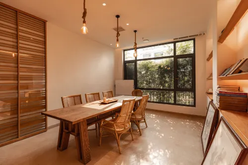 Governor's Mansion Courtyard•Centennial Old House• Vacation Homestay 비즈니스 시설 Photos