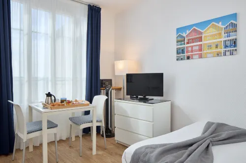 Hotel Résidence Paris Asnières Rooms Photos