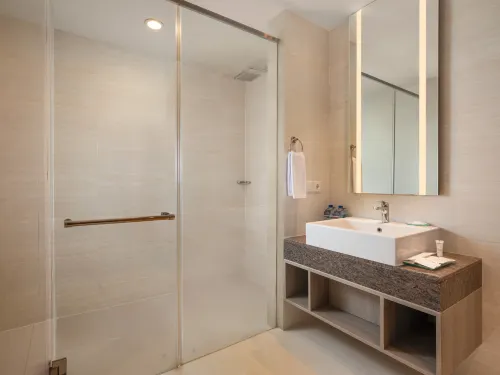 Hotel Santika Premiere Gubeng Surabaya Номера Photos