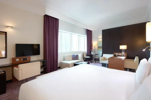 Pullman Dubai Jumeirah Lakes Towers - Hotel & Residence Zimmer Photos