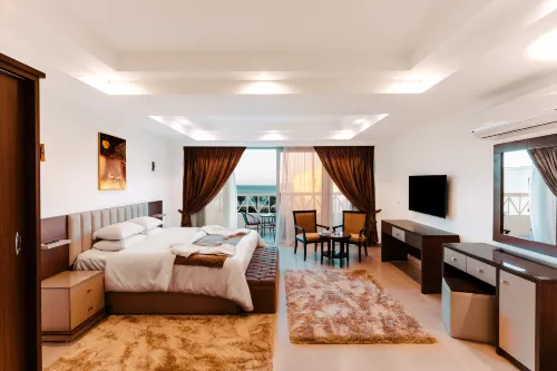 AMC Royal Hotel & Spa Photos
