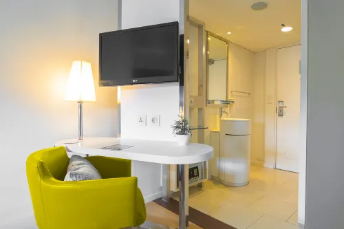 1O1 URBAN Jakarta Kelapa Gading Chambres Photos