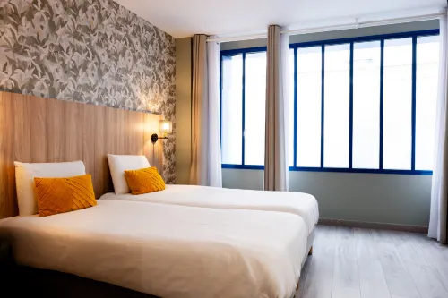 HÔTEL Kyriad Paris 10 - Canal Saint Martin - République Chambres Photos