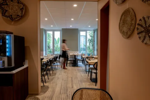HÔTEL Kyriad Paris 10 - Canal Saint Martin - République Restauration Photos