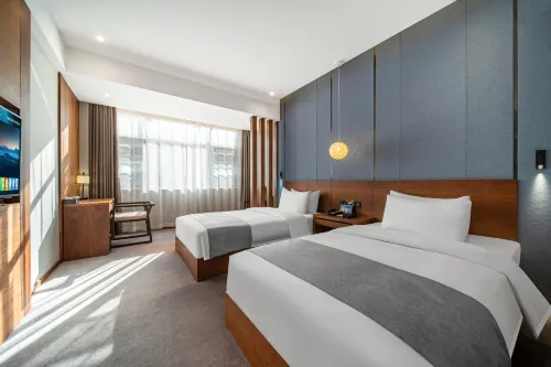Ascent Hotel Dengfeng Rooms Photos