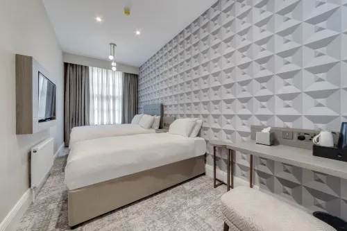 Mornington Victor Hotel London Belgravia Rooms Photos