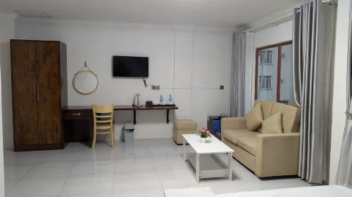 Empire House, Phnom Penh Camere Photos