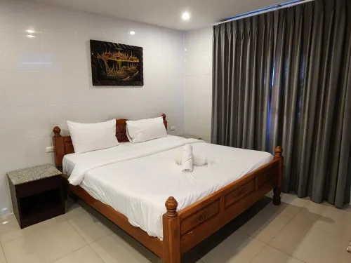 Patong Dynasty Royal Hotel Zimmer Photos
