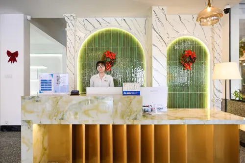 Hanh Phuc Hotel Area Publik Photos
