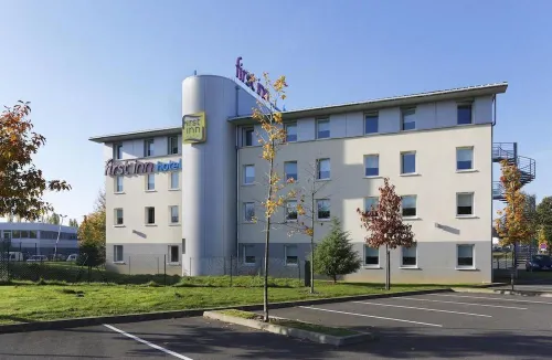 First Inn Hotel Paris Sud les Ulis Exterior Photos