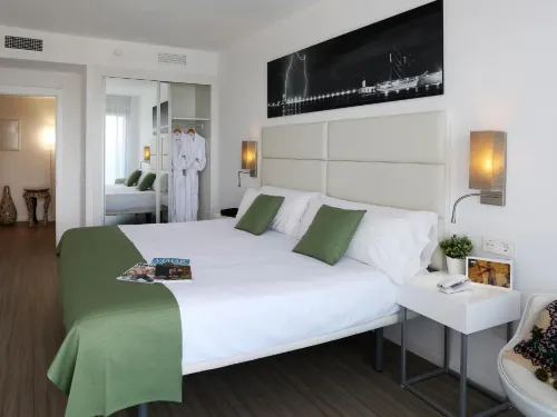 AxelBeach Ibiza Suites Apartments Spa and Beach Club - Adults Only Chambres Photos