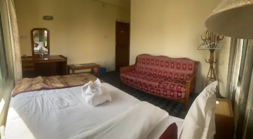 Hotel Noble Inn Phòng Photos