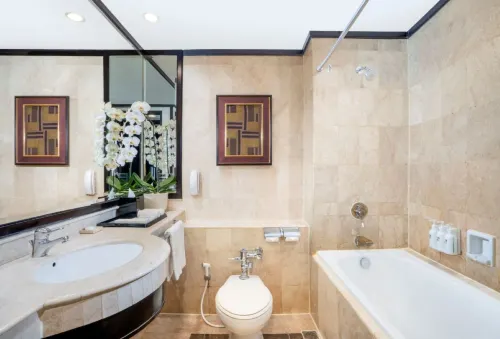 Hotel Ciputra Semarang managed by Swiss-Belhotel International  Kamar Photos