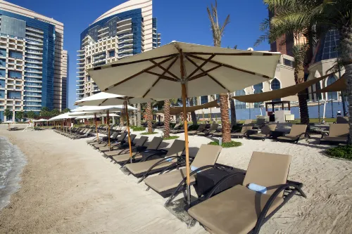 Bab Al Qasr Hotel Photos
