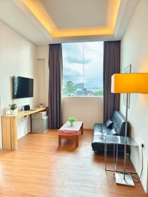 Riverbank Hotel by MRVJ BUSINESS Zimmer Photos
