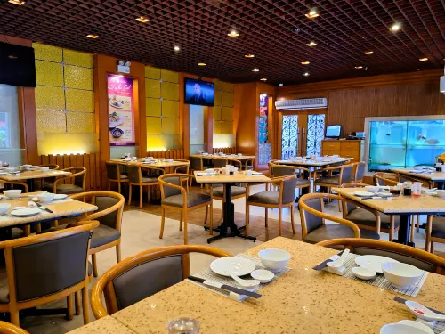 Hanoi Hotel Dining Photos