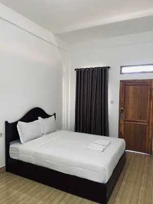 Zoya Rinjani Villa Kamar Photos