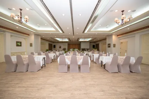 Comsaed River Kwai Resort Restauration Photos