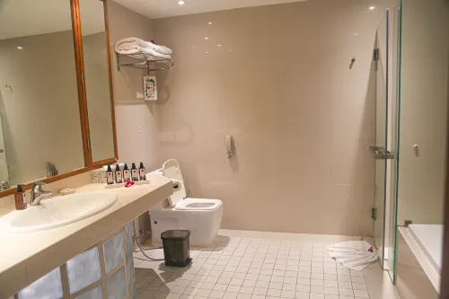 Mom Tri's Villa Royale Номера Photos