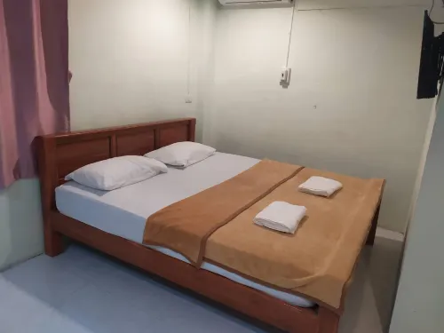 Sisaket PonTaWin Budget Inn Camere Photos