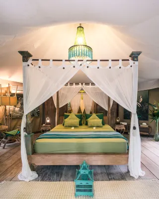 Sandat Glamping tents - luxury hotel Unggulan Photos