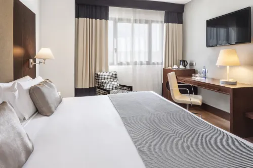 Hotel Catalonia El Retiro Rooms Photos