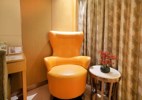 Royal Dragon Hotel Zimmer Photos