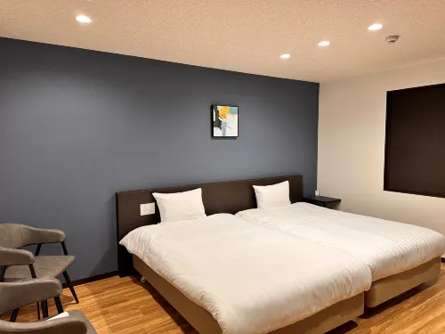 Reftel Osaka Itami Airport Hotel Zimmer Photos