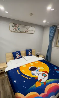 Beijing Xianglun She Hotel (Beijing Tiananmen Square Qianmen Pedestrian Street) Camere Photos