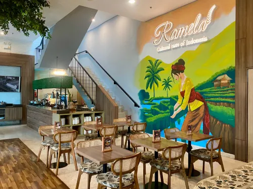 Grand Cordela Hotel Bandung Makanan Photos