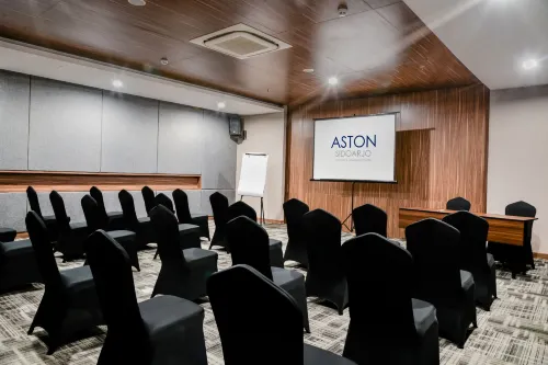 ASTON Sidoarjo City Hotel & Conference Center Fasilitas Bisnis Photos