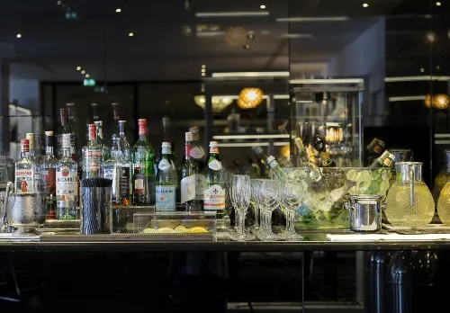 Meliá Milano Dining Photos