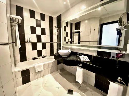 Millennium Central Doha Chambres Photos