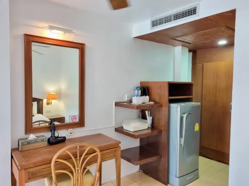 Kata Interhouse Resort by Haii Collection Zimmer Photos