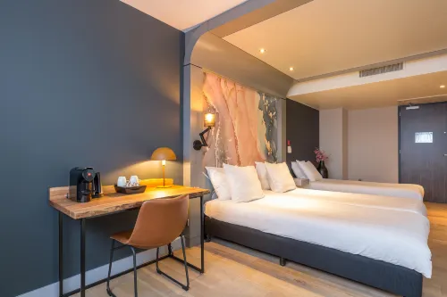 Leonardo Hotel Almere City Center Rooms Photos