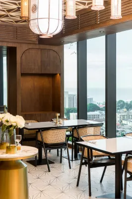 Arbour Hotel and Residence Ăn uống Photos