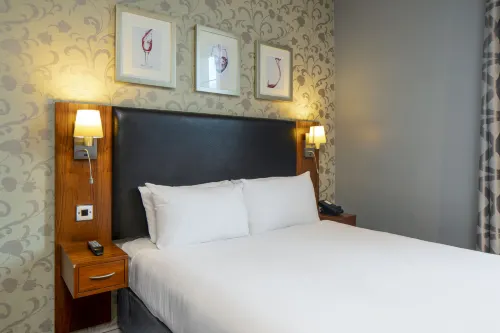 London Croydon Aerodrome Hotel, BW Signature Collection Rooms Photos