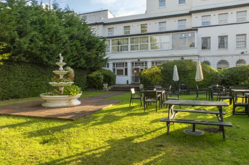 London Croydon Aerodrome Hotel, BW Signature Collection Exterior Photos