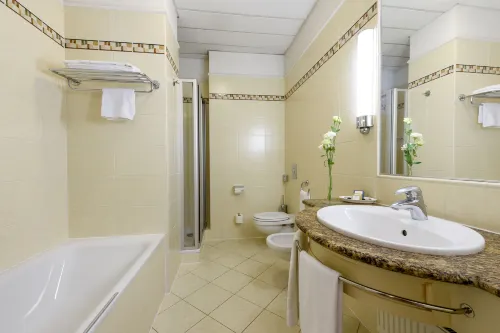 Danubius Hotel Astoria City Center Zimmer Photos