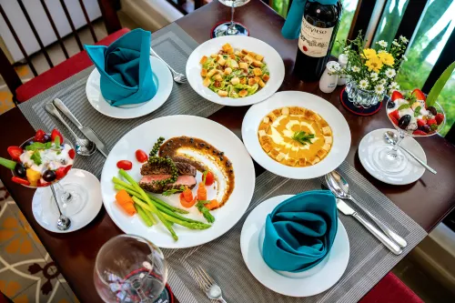 Lantana Riverside Hoi An Boutique Hotel & Spa Dining Photos