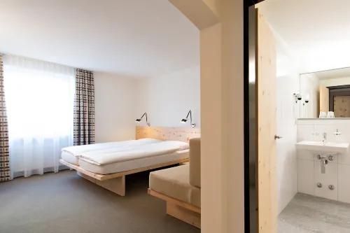 Hauser Hotel St. Moritz Rooms Photos