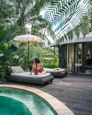 Sandat Glamping tents - luxury hotel Relaksasi & Rekreasi Photos