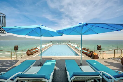 Yarra Ocean Suites Danang Featured Photos