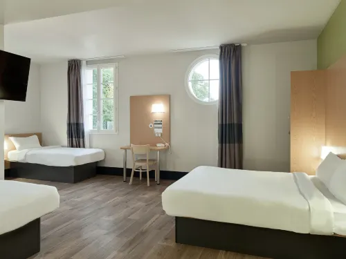 B&B HOTEL near Disneyland® Paris Zimmer Photos