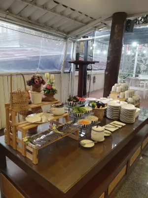 Regent Lodge Lampang Featured Photos