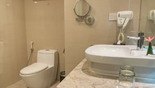 Grand Sunshine Resort & Convention Kamar Photos