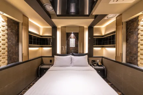 New Chonji Hotel Rooms Photos