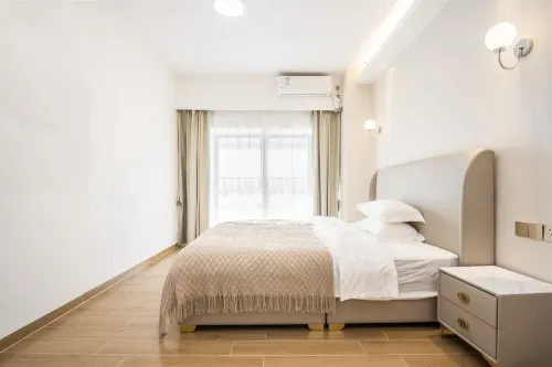 Zhaoqing · FumiFullmeCinemaBathtubDesignHotel Kamar Photos