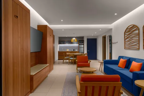 Hilton Cancun Mar Caribe All-Inclusive Resort Rooms Photos